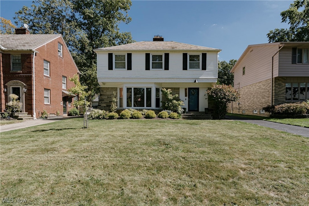 2303 Miramar Blvd, University Heights, OH 44118 - photo 1