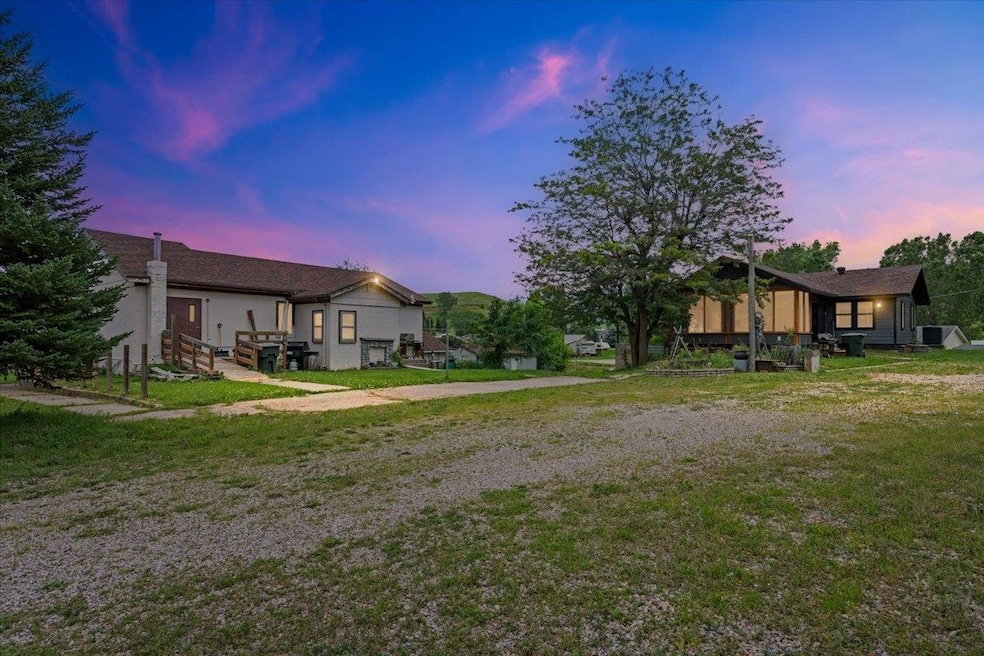 2112 Hill St, Sturgis, SD 57785 - photo 1