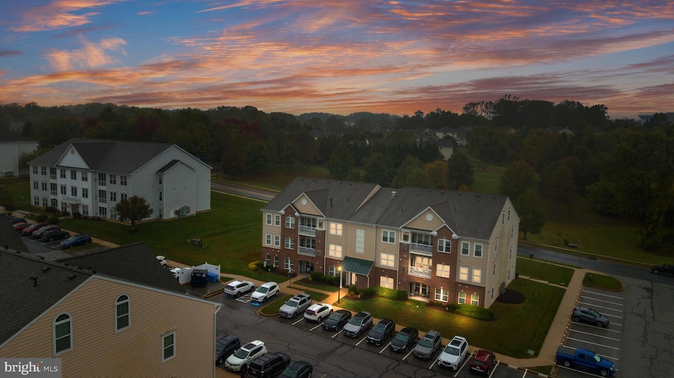 300 Lothian Way unit 202, Abingdon, MD 21009 - photo 1