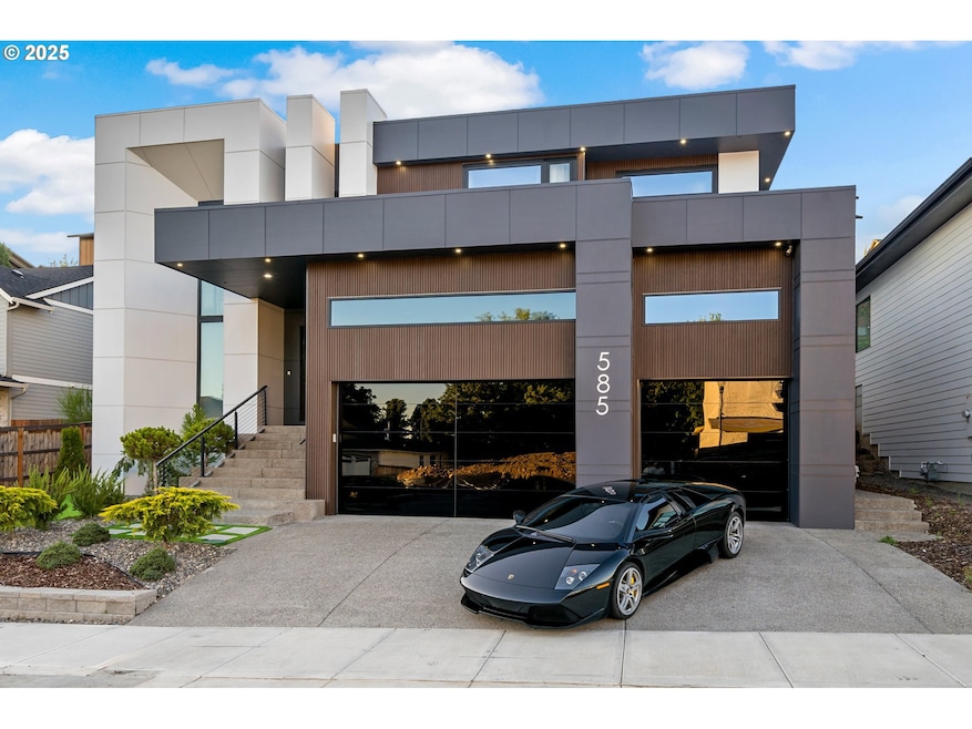 585 W U St, Washougal, WA 98671 - photo 1