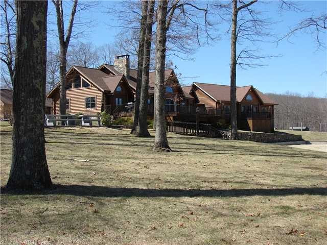 965 Mashamoquet Rd, Pomfret Center, CT 06259 - photo 1