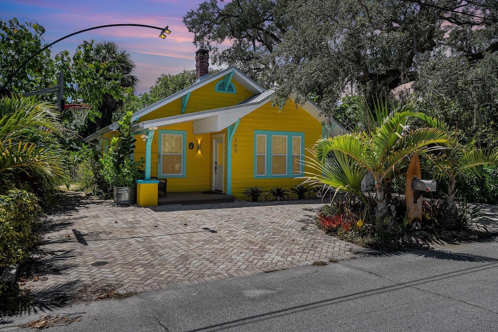 703 Shady Ln, Melbourne, FL 32935 - photo 1