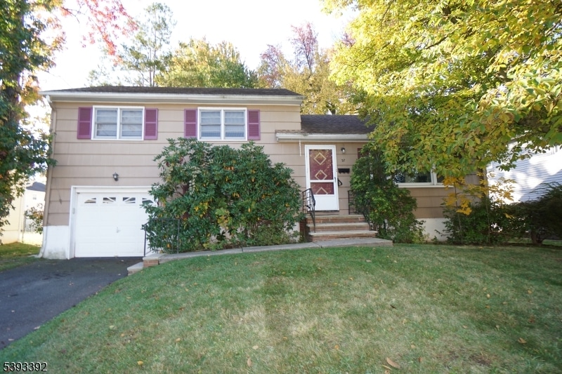 Pending $529,000 • Co-Listing Agent