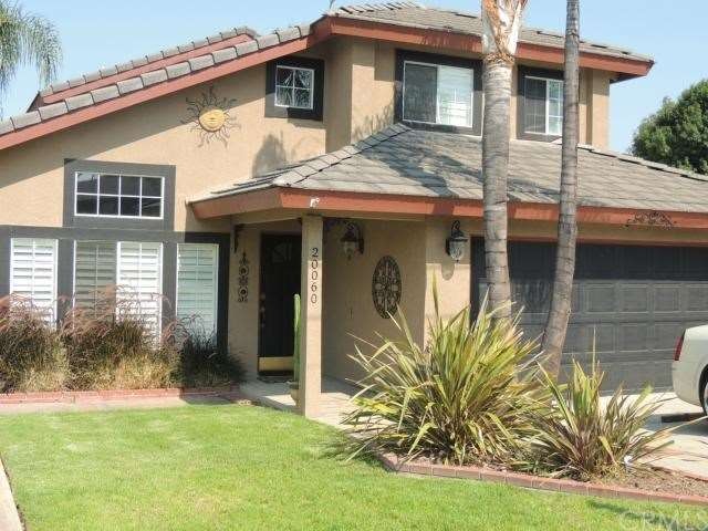 Front view of home...