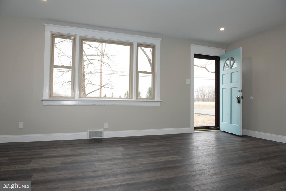 1071 Clayton Rd, Williamstown, NJ 08094 - photo 1