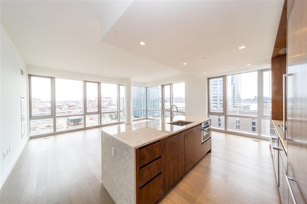 75 Park Ln S unit 906, Jersey City, NJ 07310 - photo 1