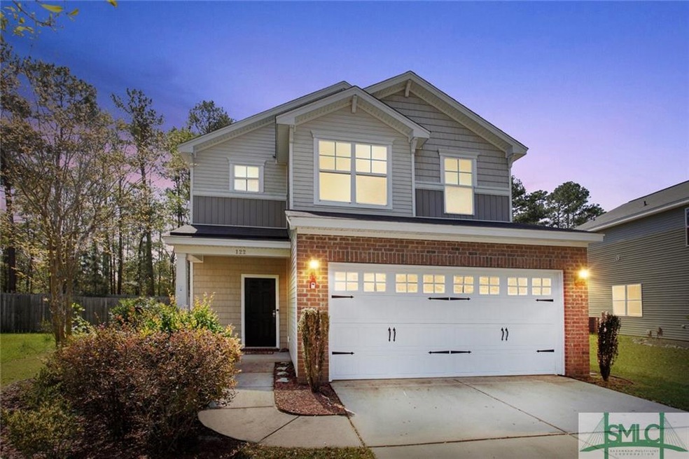 Welcome home to 122 Hamiliton Grove Drive in Poole