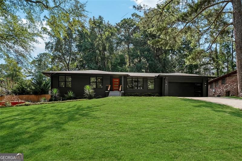 1435 Skyhaven Rd SE, Atlanta, GA 30316 - photo 1