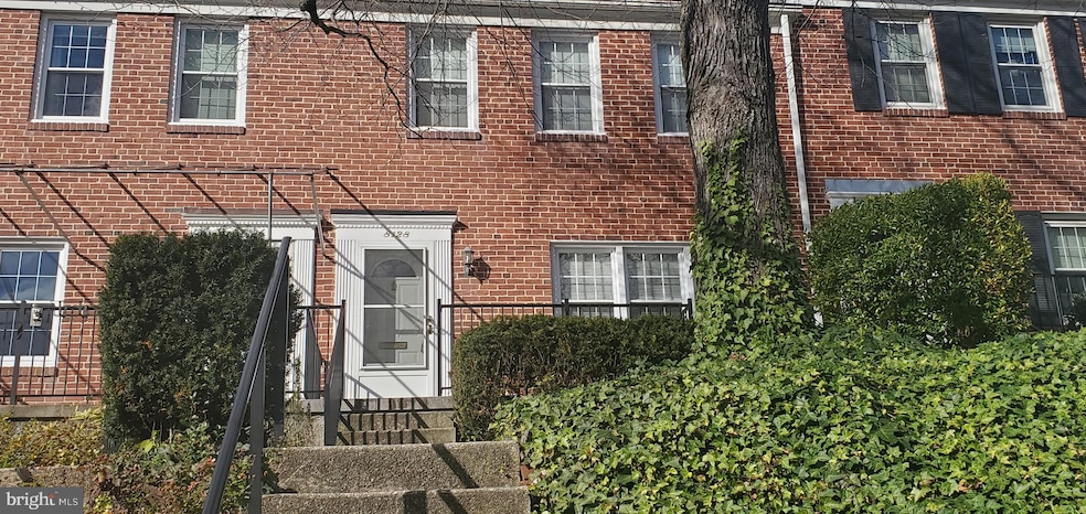 8128 Clyde Bank Rd, Towson, MD 21286 - photo 1