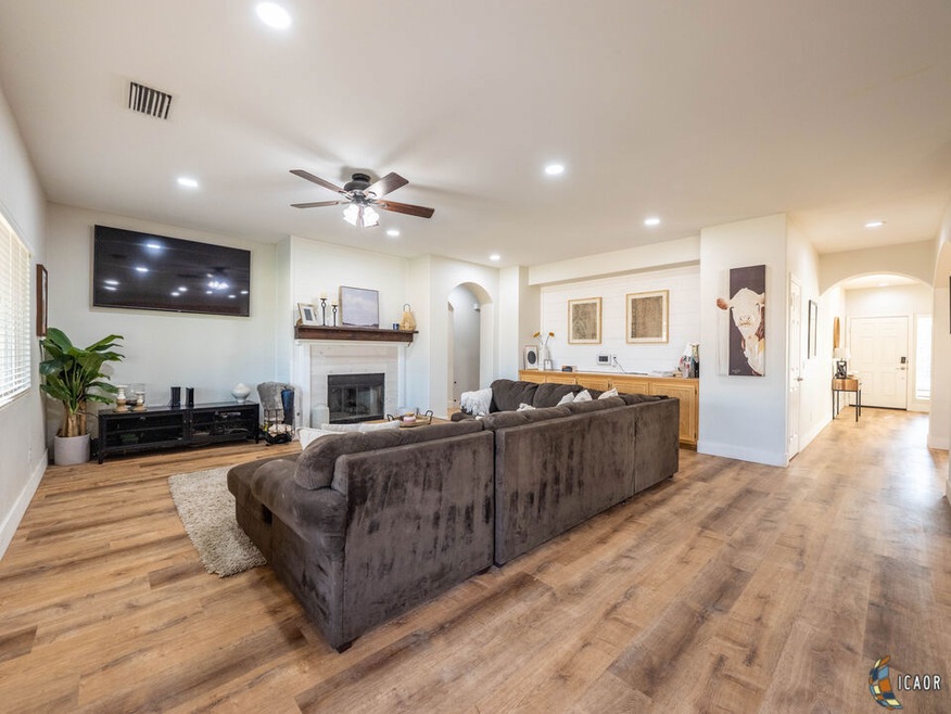 Sold $445,000