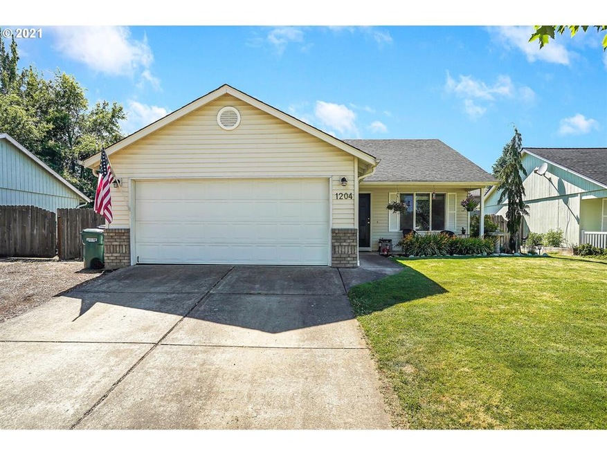 1204 S 6th St, Independence, OR 97351 - photo 1