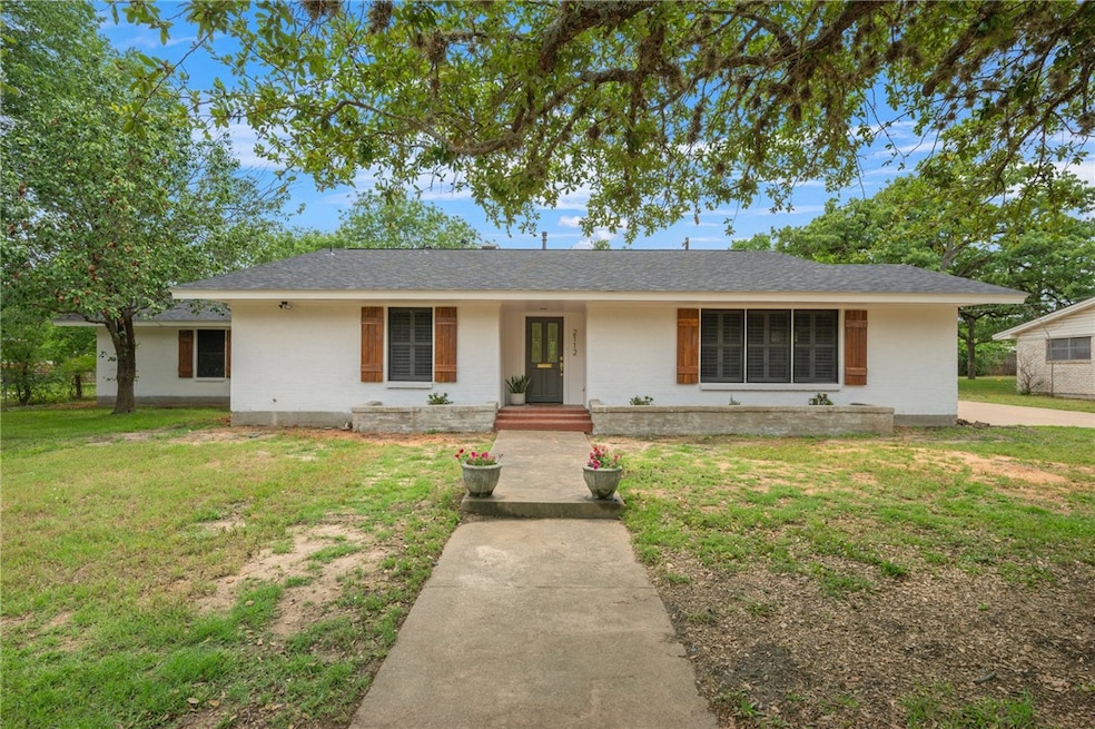 Under Contract $369,900