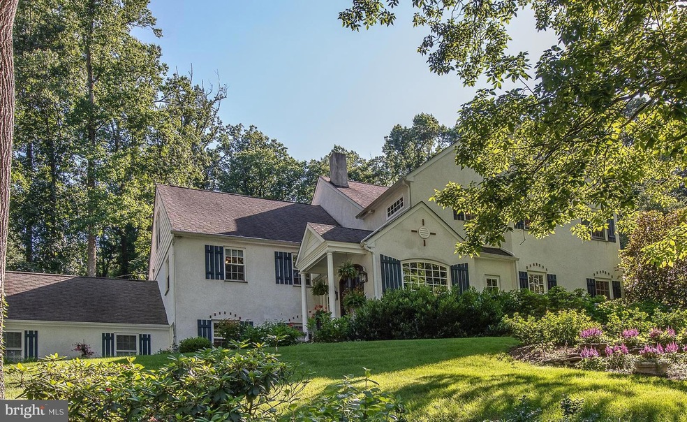 220 Forest Hills Cir, Devon, PA 19333 - photo 1