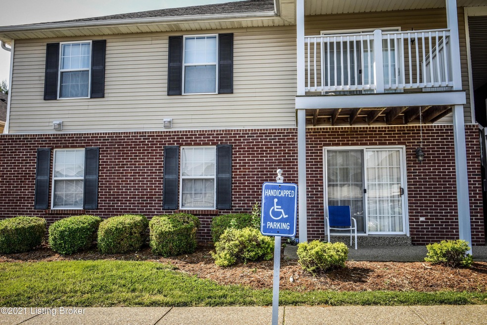 173 Central Blvd, Mount Washington, KY 40047 - photo 1