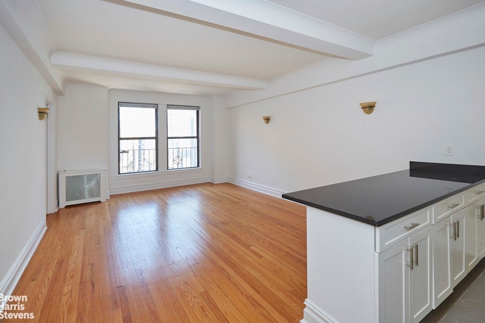440 W 34th St unit 10G, New York, NY 10001 - photo 1