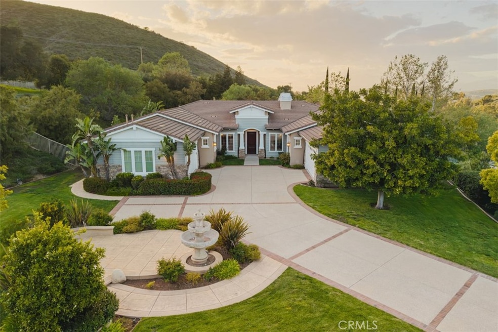 Sold $2,945,000 • Co-Listing Agent