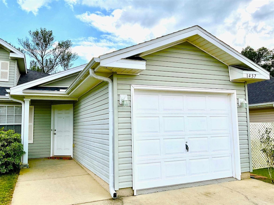 1457 Dunhurst Dr, Pensacola, FL 32534 - photo 1