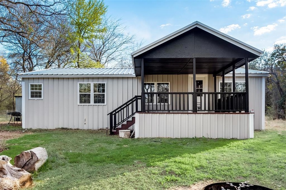 221 Country Side Ct, Springtown, TX 76082 - photo 1