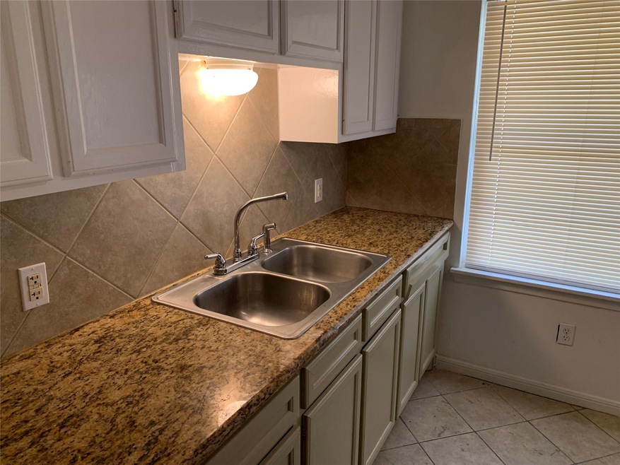 5214 Perry St, Houston, TX 77021 - photo 1