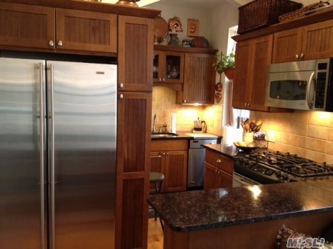 The Towers unit C307/8, Flushing, NY 11357 - photo 1