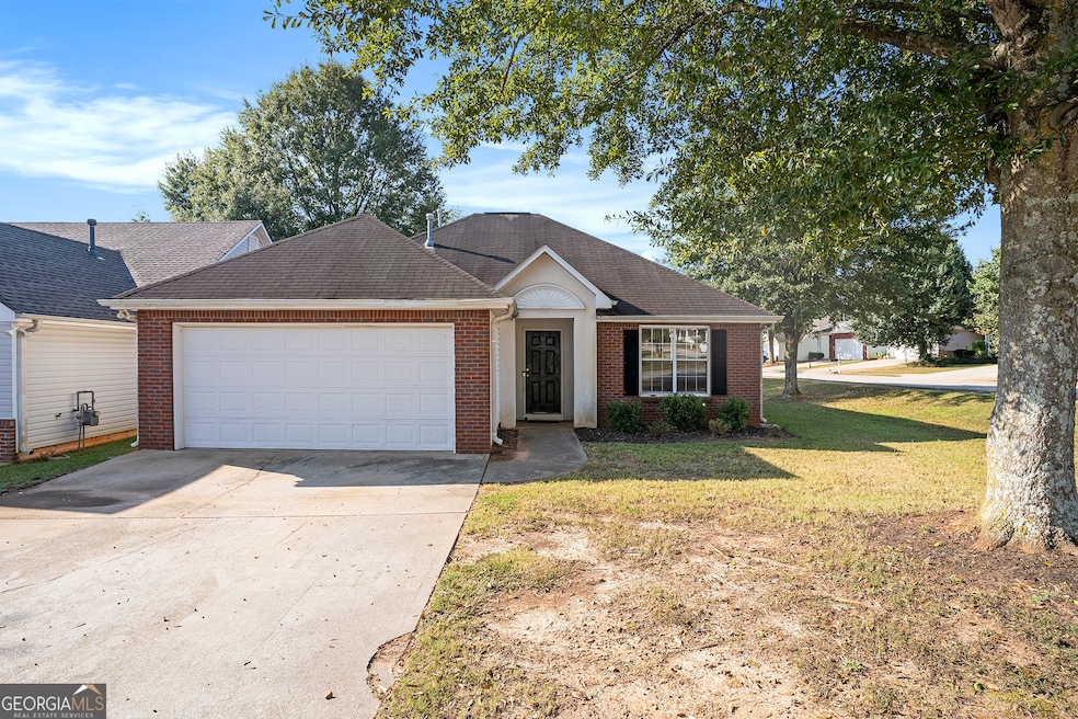 1805 Midcourt Way unit 3, McDonough, GA 30252 - photo 1