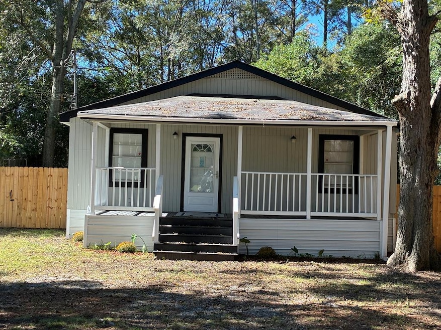 710 S Lena St, Dothan, AL 36301 - photo 1