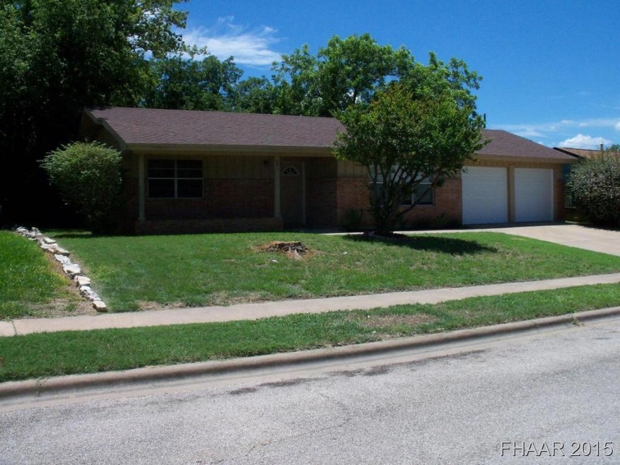 1106 Pecan Ave, Copperas Cove, TX 76522 - photo 1