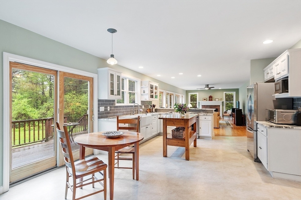 Sold $1,050,000 • Co-Listing Agent