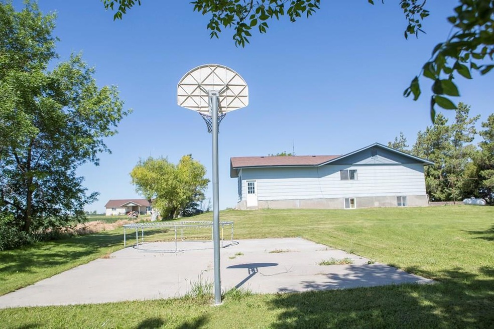 227 N 1000 W, Blackfoot, ID 83221 - photo 1