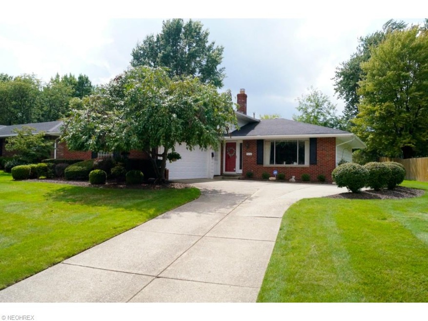 Huge split with side load garage and gorgeous lot 
