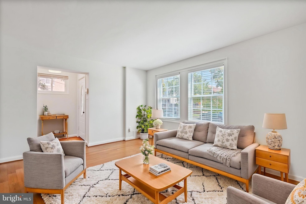 5520 Chillum Place NE, Washington, DC 20011 - photo 1