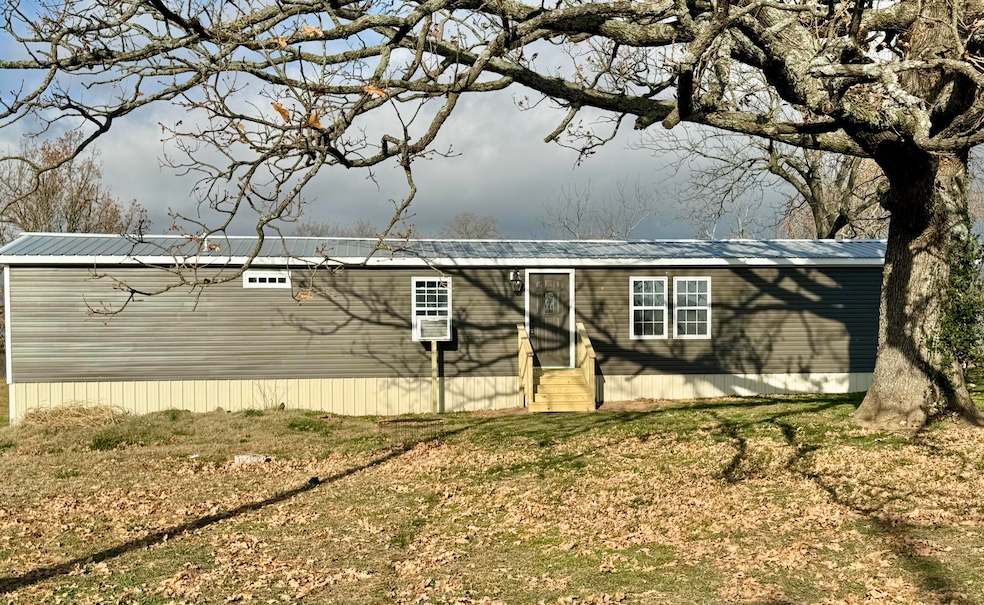 For Sale $179,900 • Co-Listing Agent