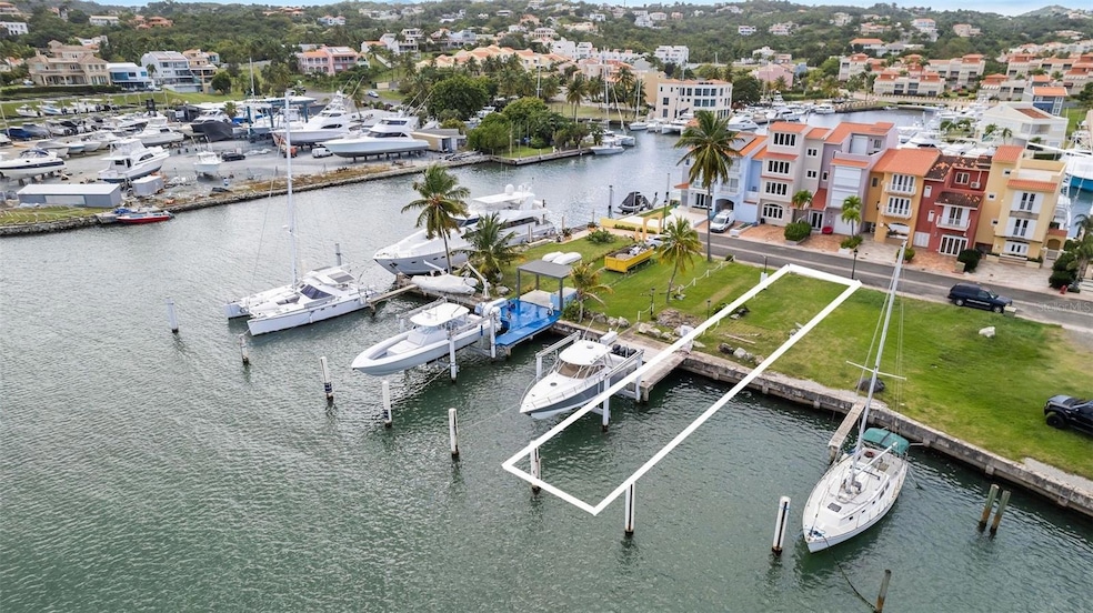 . Isla San Miguel unit 45, HuMacAo, PR 00791 - photo 1