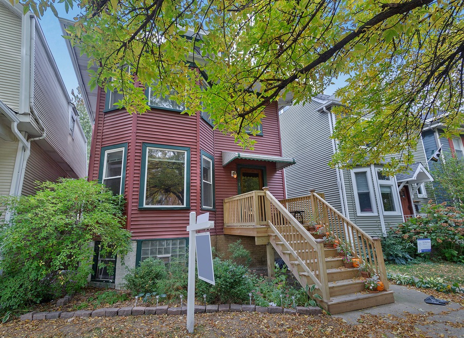 4818 N Hamilton Ave, Chicago, IL 60625 - photo 1