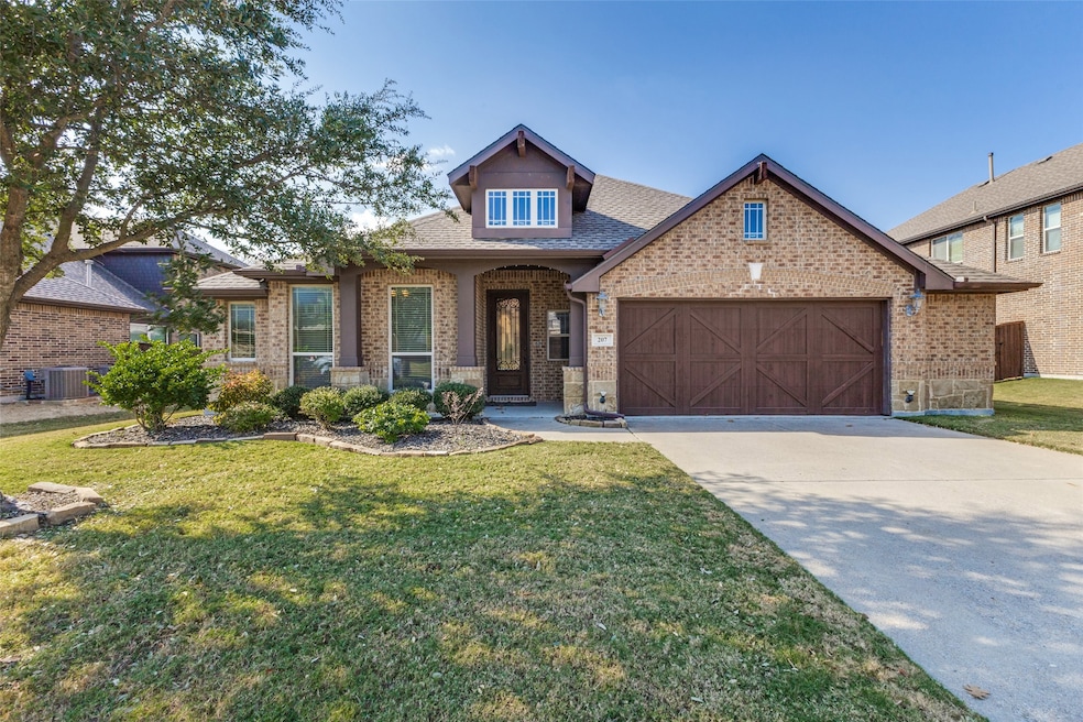 207 Gatwick Ct, Wylie, TX 75098 - photo 1