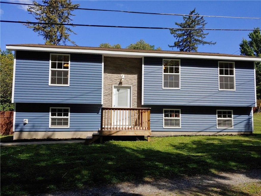 Welcome to 8480 E. Buckingham New Siding, New Roof