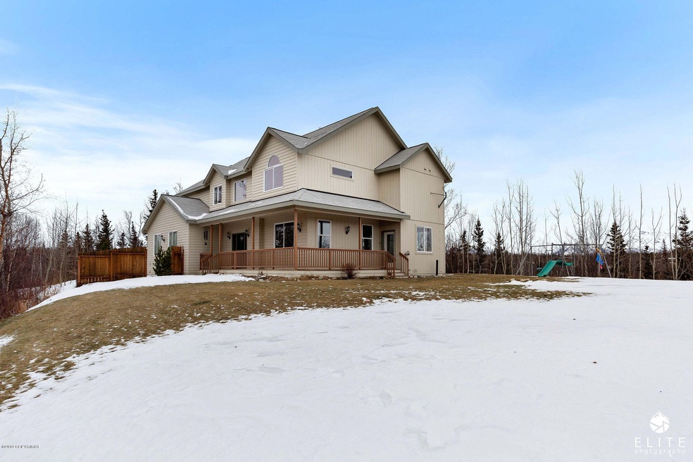 960 N Hickory St, Wasilla, AK 99654 - photo 1