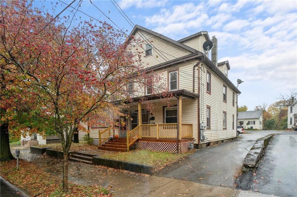 505 Sarah St unit B, Stroudsburg, PA 18360 - photo 1