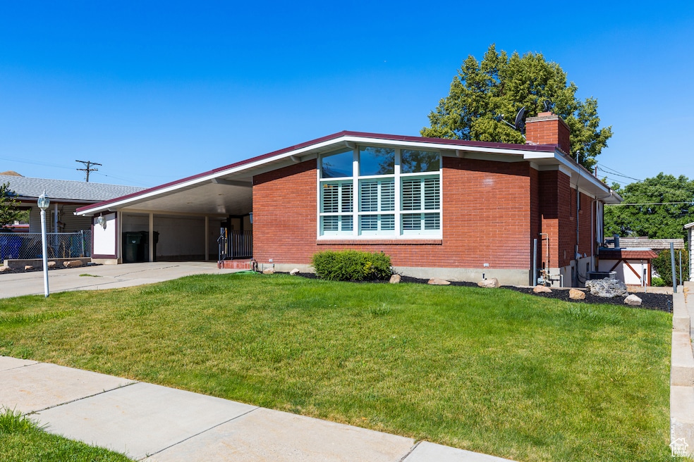 184 S 200 E, Tooele, UT 84074 - photo 1