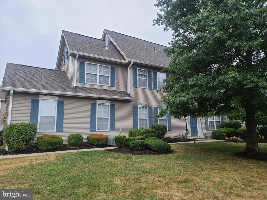 20 Warwick Rd, Princeton Junction, NJ 08550 - photo 1