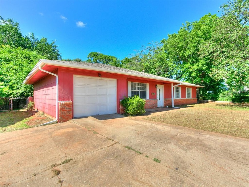 532 E Anna St, Shawnee, OK 74801 - photo 1