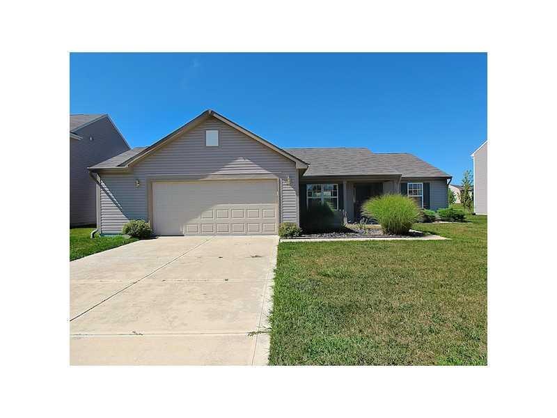 12998 Dolphins Ln, Fishers, IN 46037 - photo 1