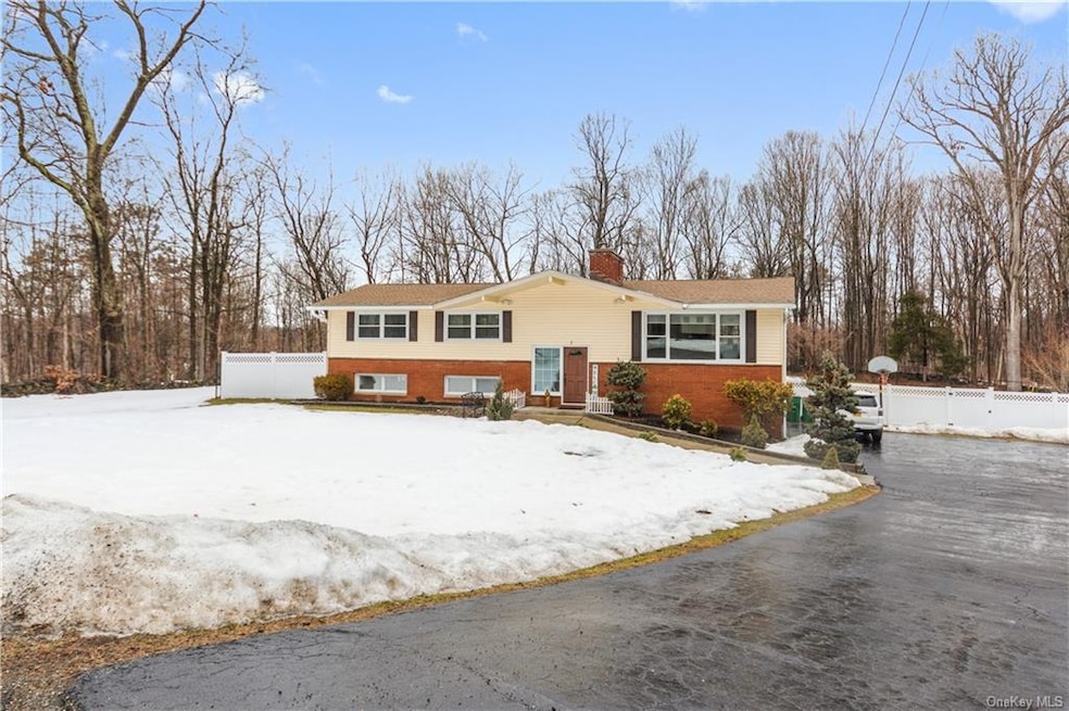 1 Woodcrest Dr, Hopewell Junction, NY 12533 - photo 1