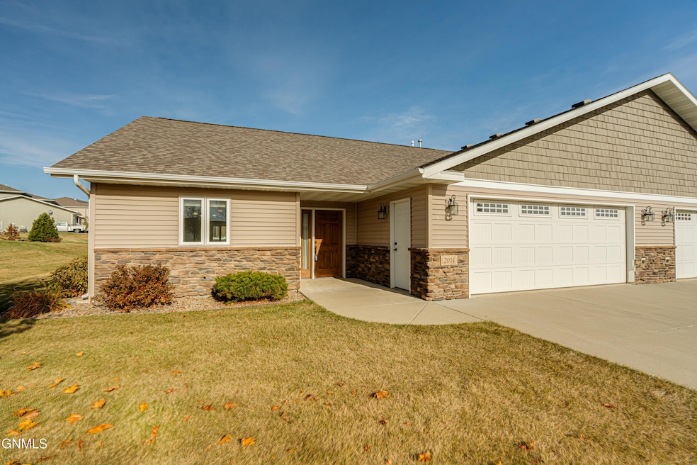 214BayHillLp_0046
