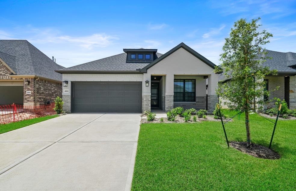 20911 Caserta Glen Ln, Tomball, TX 77377 - photo 1