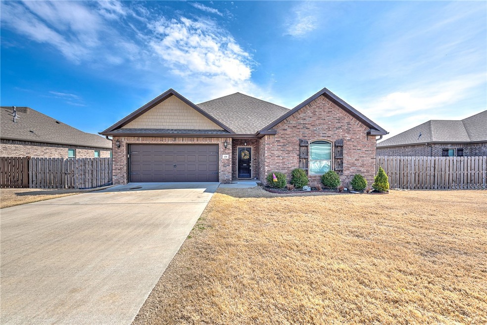 420 Captain Stockton St, Prairie Grove, AR 72753 - photo 1