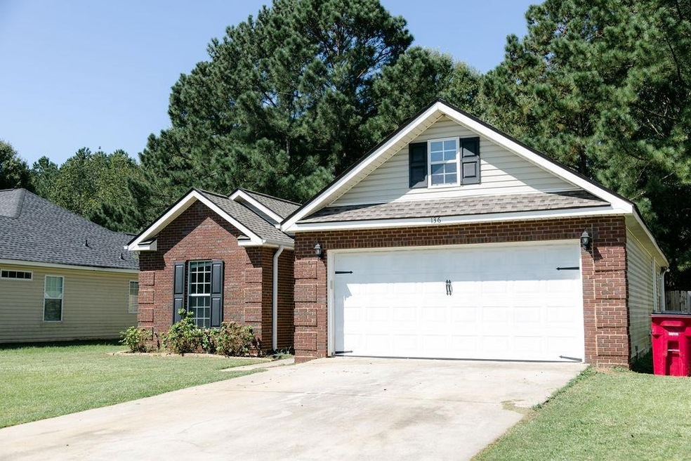 136 Sunnymeade Dr, Warner Robins, GA 31093 - photo 1