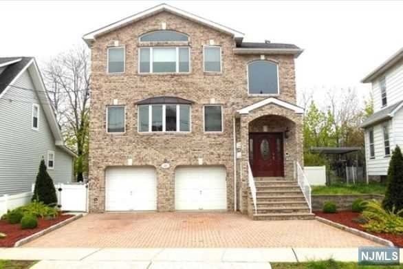 622 Milton Ave unit 1, Lyndhurst, NJ 07071 - photo 1