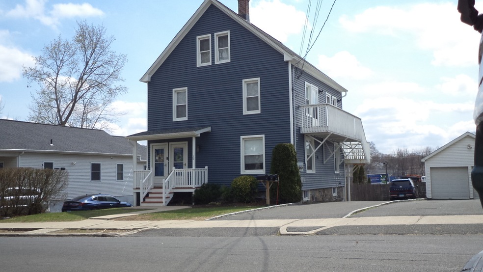 20 Holley St unit 1, Danbury, CT 06810 - photo 1