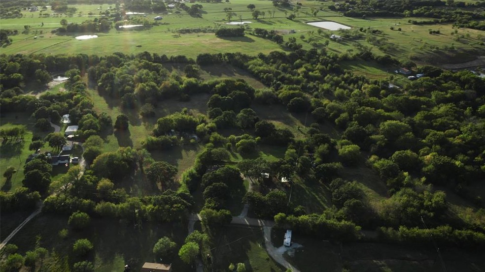 2321 N County Road 810, Alvarado, TX 76009 - photo 1